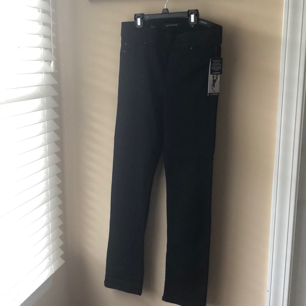 Solid black Liverpool “The Straight” stretch Jean